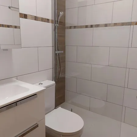 Le Galion 3 étoiles 5 Pieces Piscine Axelle Loc Apartamento Mandelieu